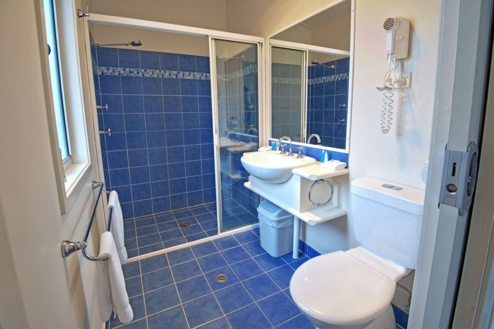 Discovery Parks - Pambula Beach Superior 2 Bedroom Cabin - Sleeps 6 3