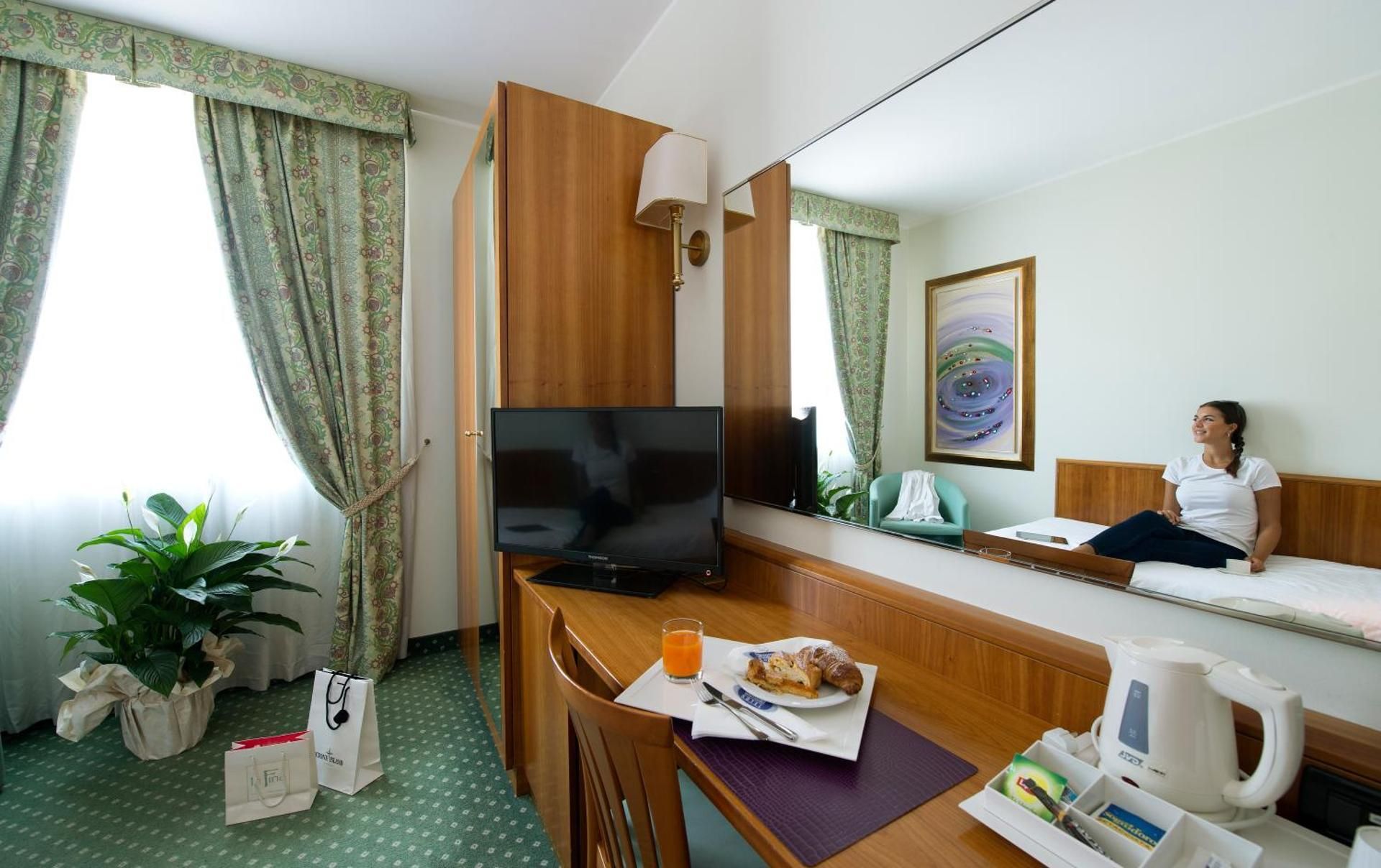 Castagna Hotel Single Room 3