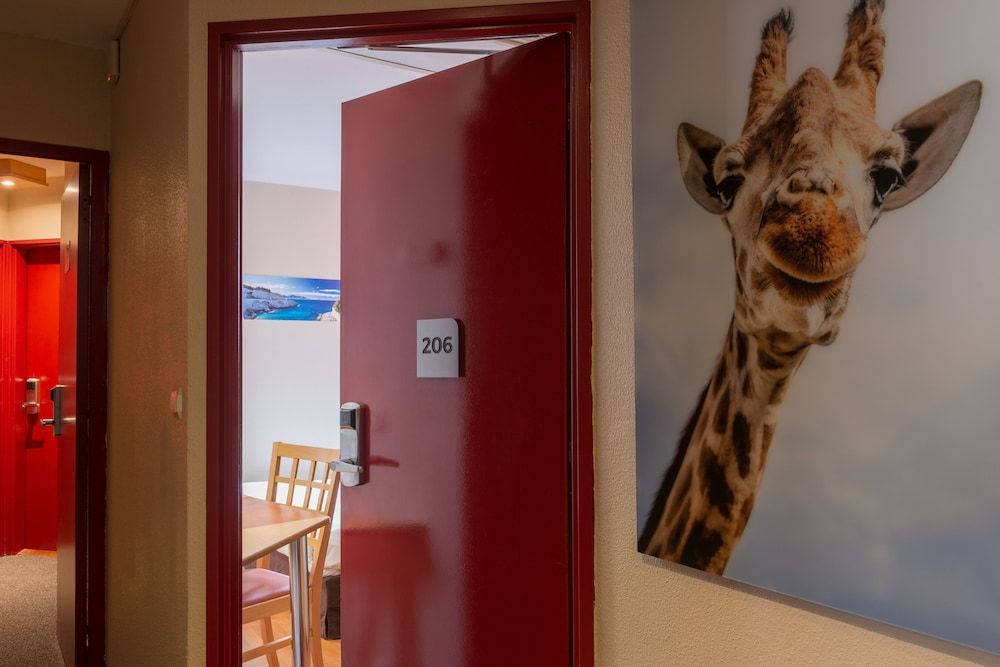 The Originals City, Hôtel Marseille Aéroport Standard Double Room 20