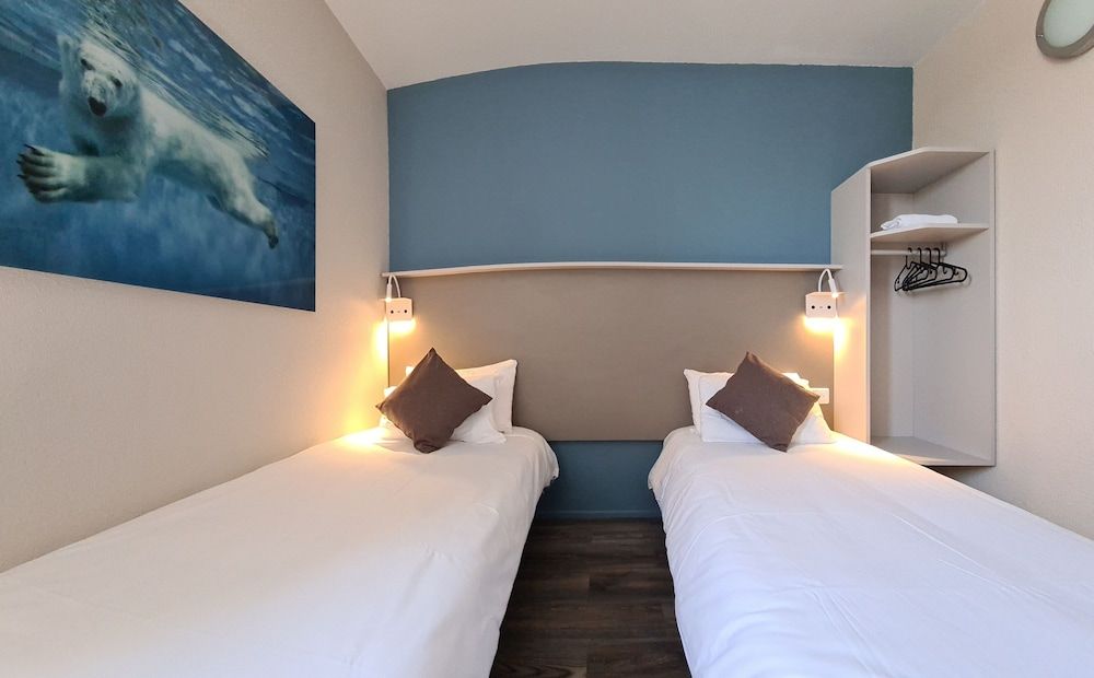 The Originals City, Hôtel Marseille Aéroport Standard Twin Room 2