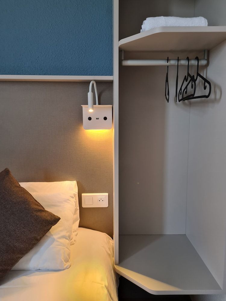 The Originals City, Hôtel Marseille Aéroport Standard Double Room 19