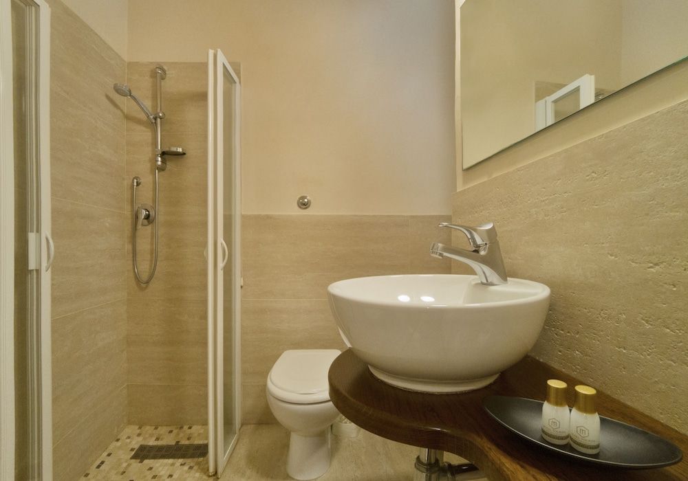 Hotel Touring Wellness & Beauty Executive Triple Room 4