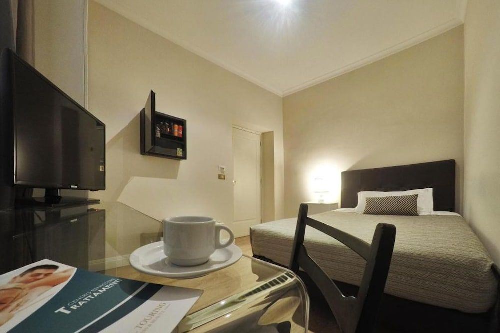 Hotel Touring Wellness & Beauty Executive Single Room 2