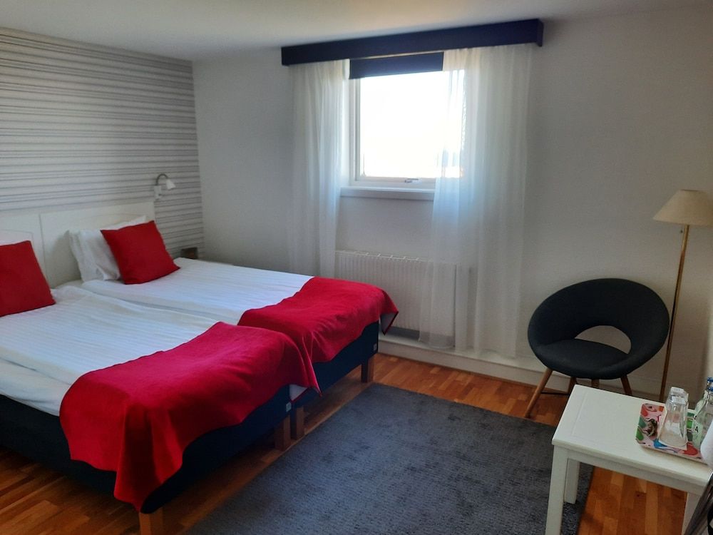 Standard Room, 2 Twin Beds, Non Smoking, Sea View