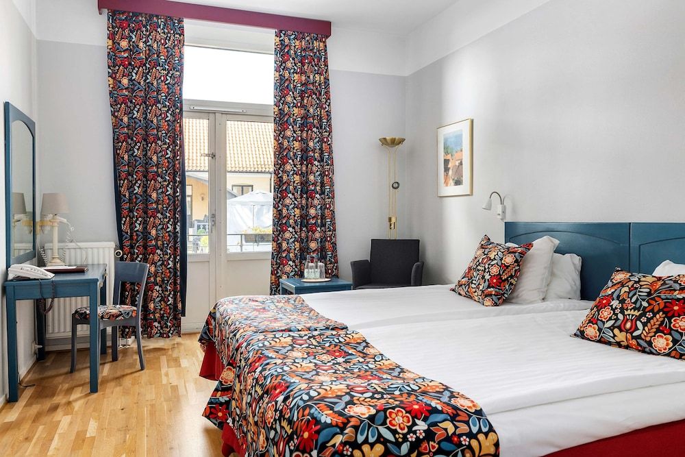 Standard Room, 2 Twin Beds, Non Smoking, Terrace (Pet Friendly)