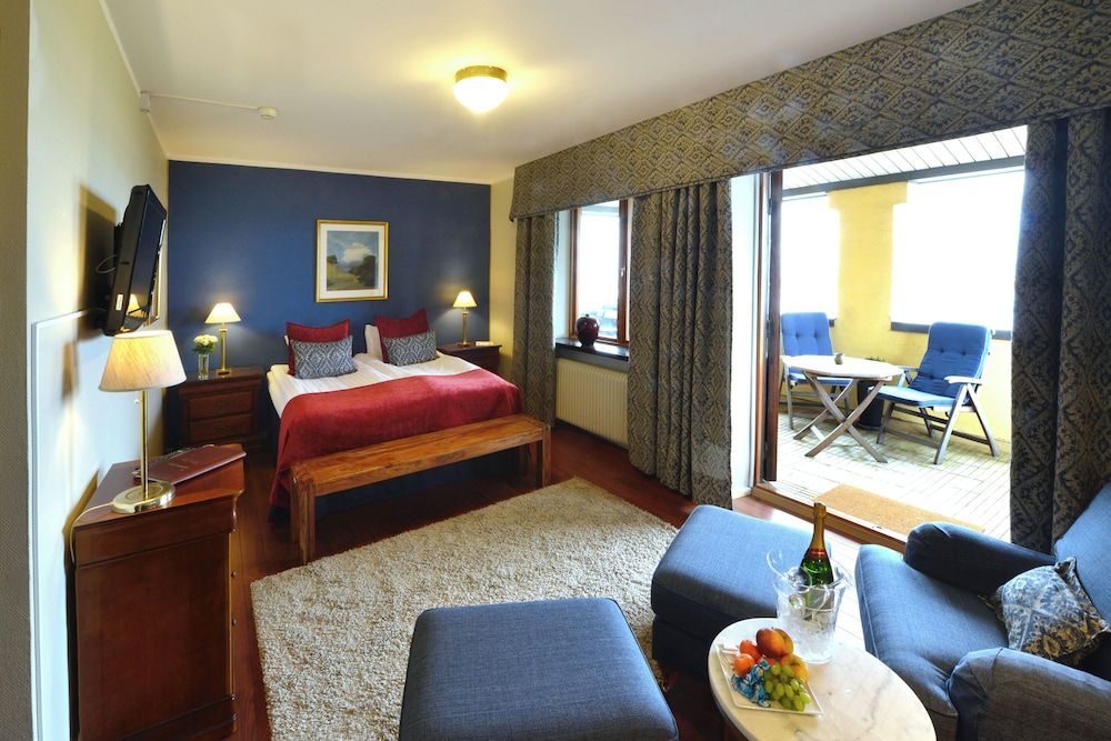 Hotel Svea, BW Signature Collection Suite, 1 King Bed, Balcony, Sea View 4