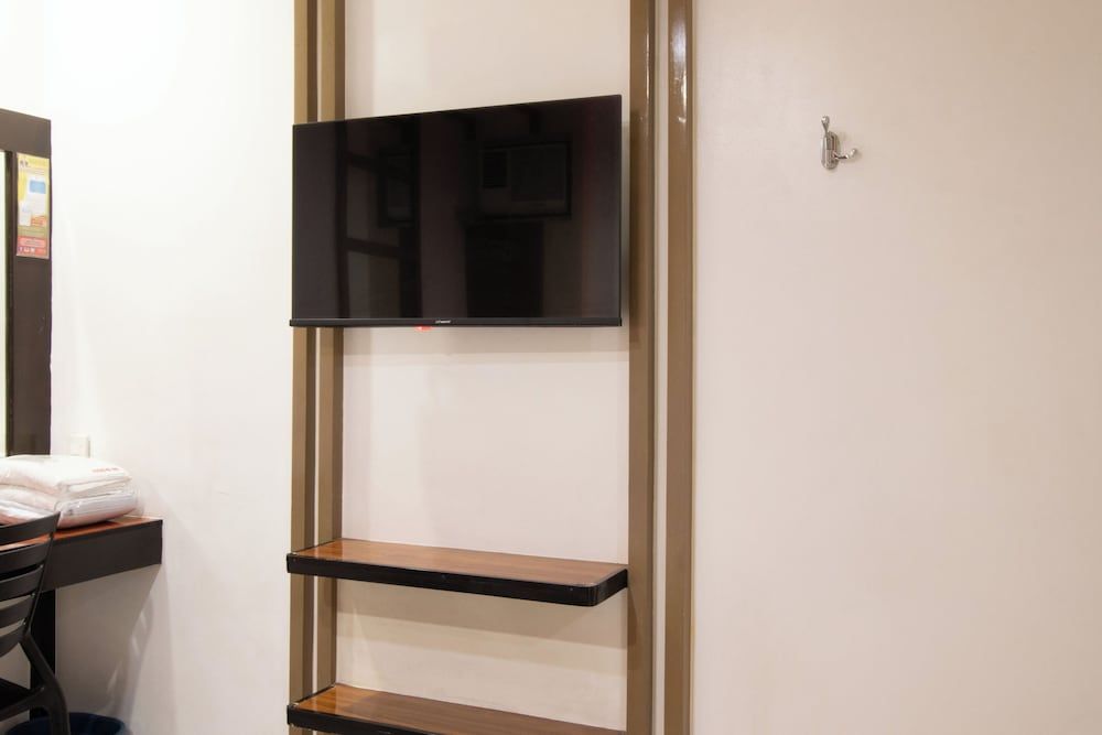 Hotel Sogo Santolan Deluxe Room, 1 Queen Bed 23