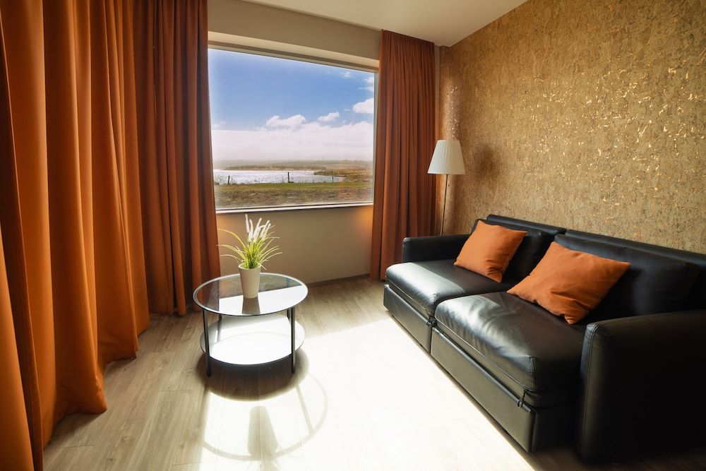 Hotel Kriunes - A city hotel by the lake Family Quadruple Room, Lake View 5