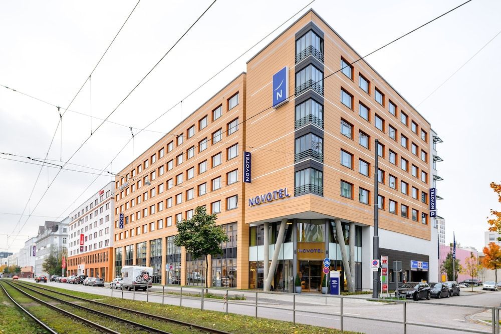 undefined Novotel München City Arnulfpark 4