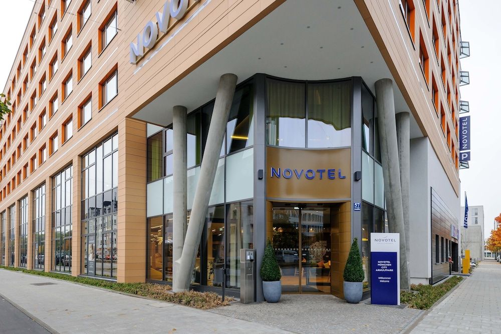 undefined Novotel München City Arnulfpark 4