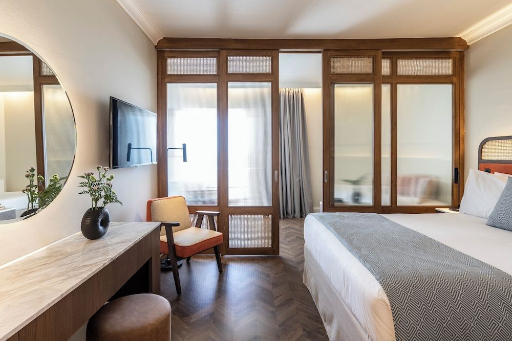 Superior Triple Room (Inland view with sliding doors)