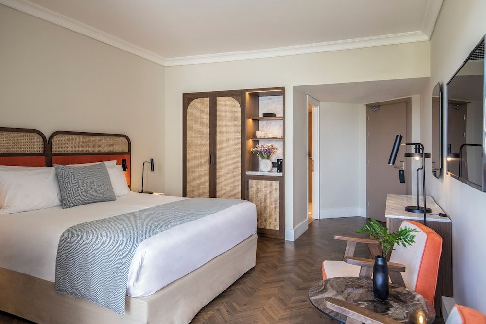 Superior Double Room (Side Sea view)