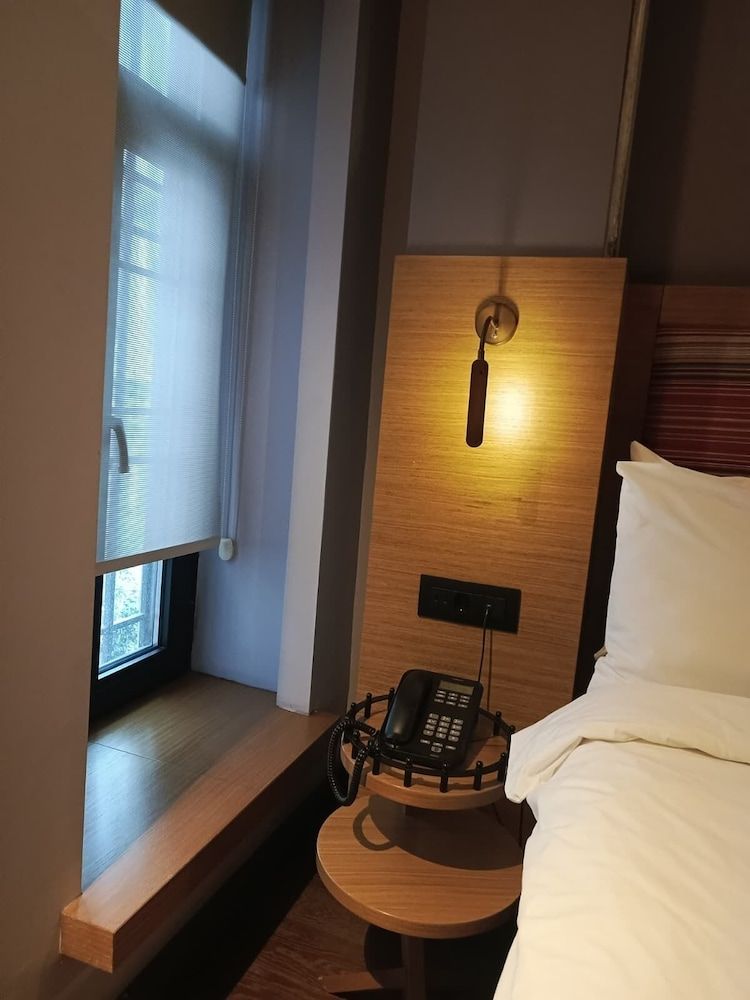 Bankerhan Hotel Economy Room, 1 Bedroom 12