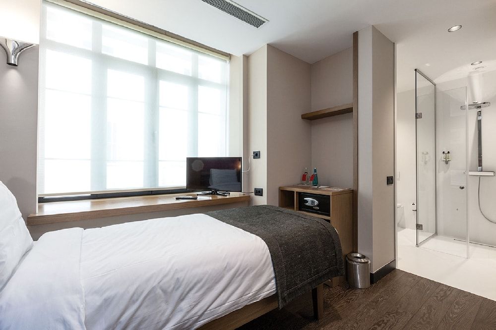 Bankerhan Hotel Economy Room, 1 Bedroom 11