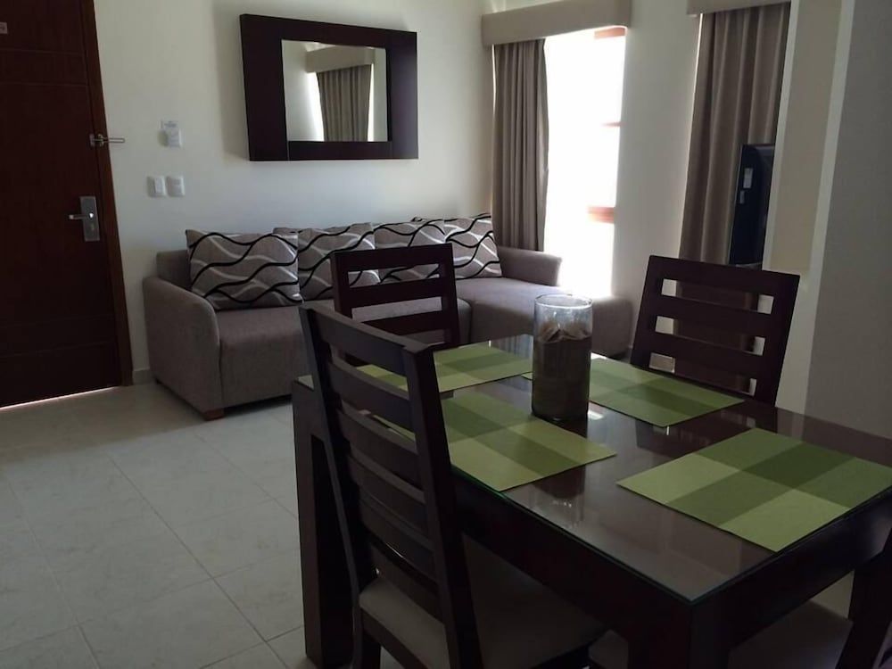 Marena Suites and Apartments Master Suite 4