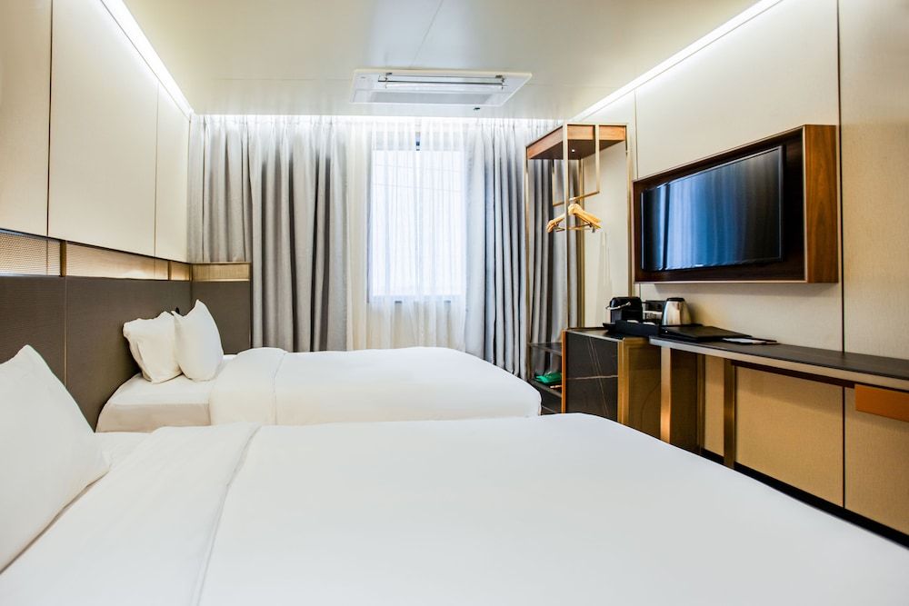L&L Jeju Hotel Standard Twin Room (No Parking) 2