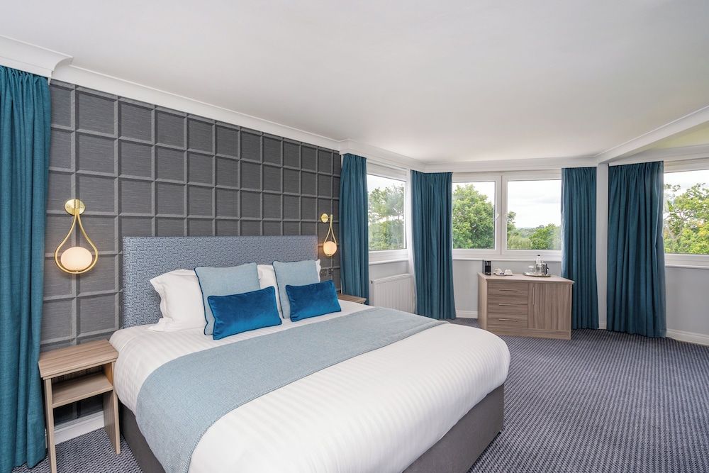 The Bromley Court Hotel Suite 2