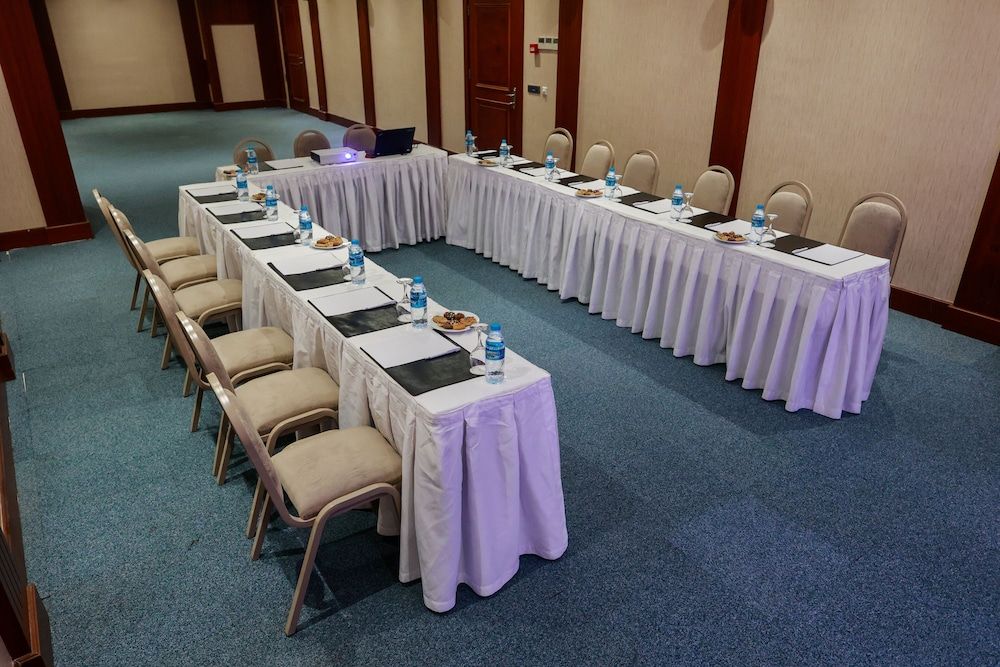 undefined Nova Plaza Park Hotel 4