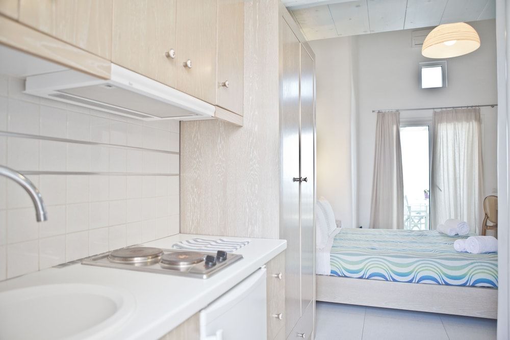 Niriides Homes & Villas Studio (Split Level) 13