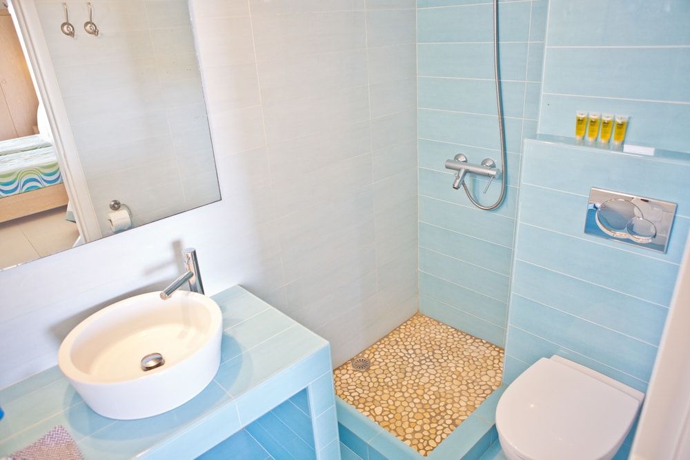 Niriides Homes & Villas Studio (Split Level) 14