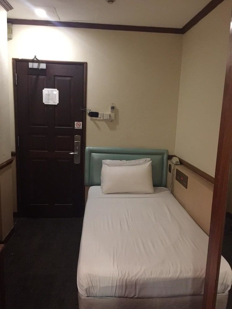 undefined Four Chain View Hotel 4