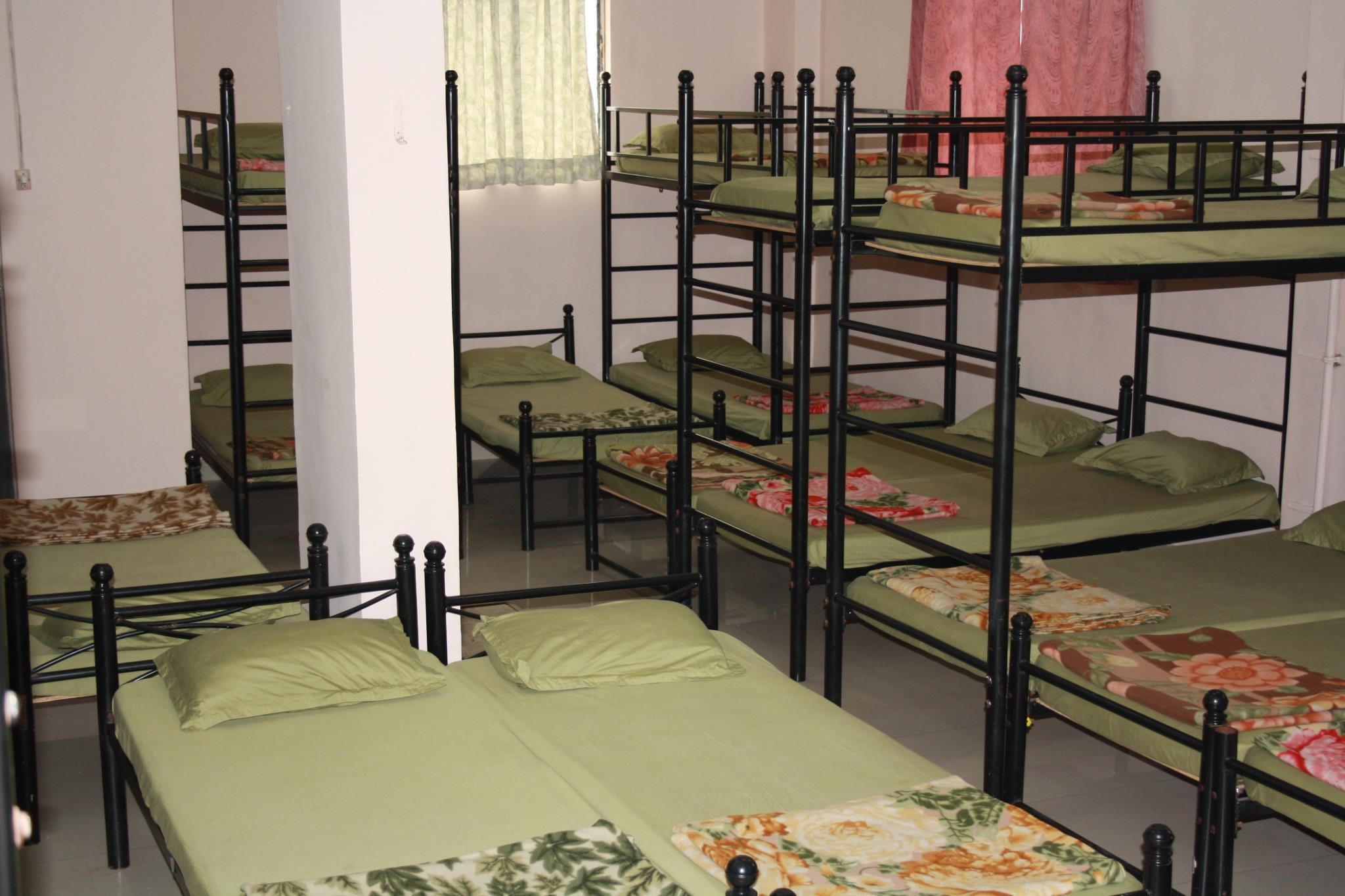 1 Person in 15-Bed Dormitory - Male Only