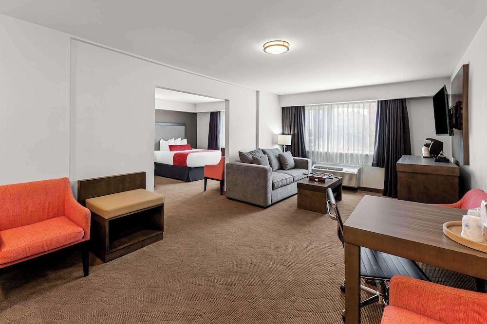 Best Western Cowichan Valley Inn Family Room, 2 Queen Beds, Non Smoking