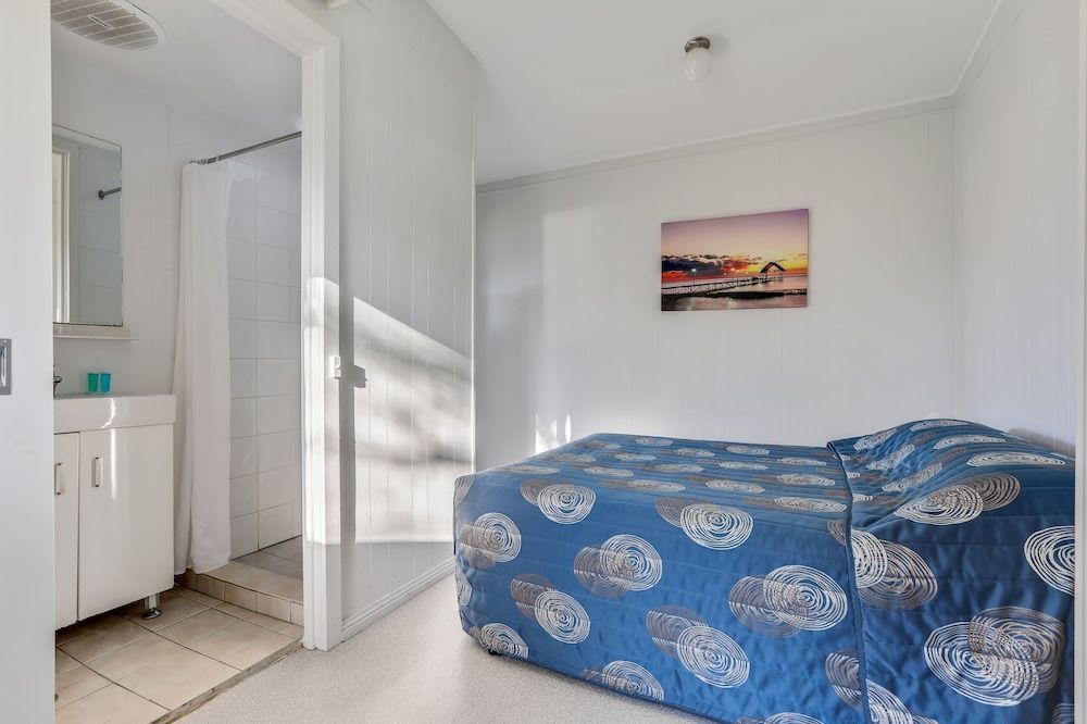 1 Bedroom Cabin