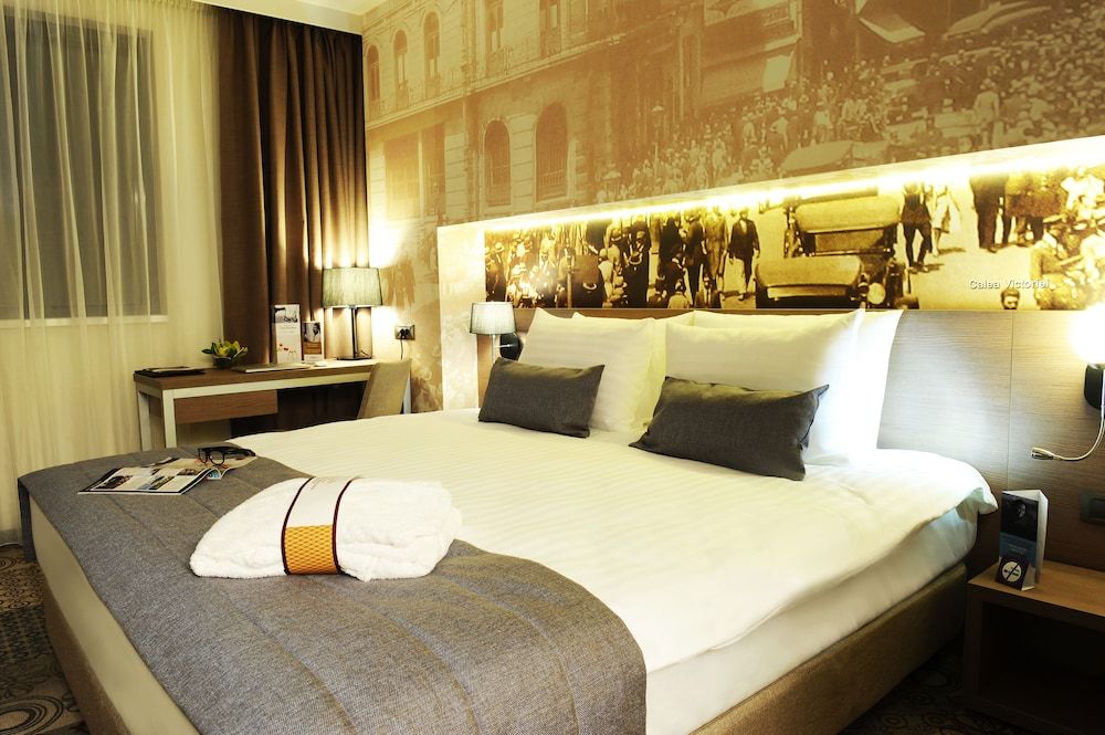 Mercure Bucharest City Center Superior Room, 1 Double Bed 4