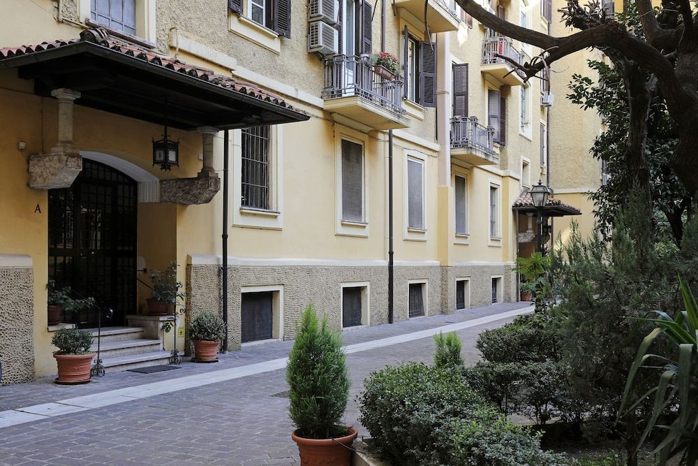 undefined Residenza Mazzini 4