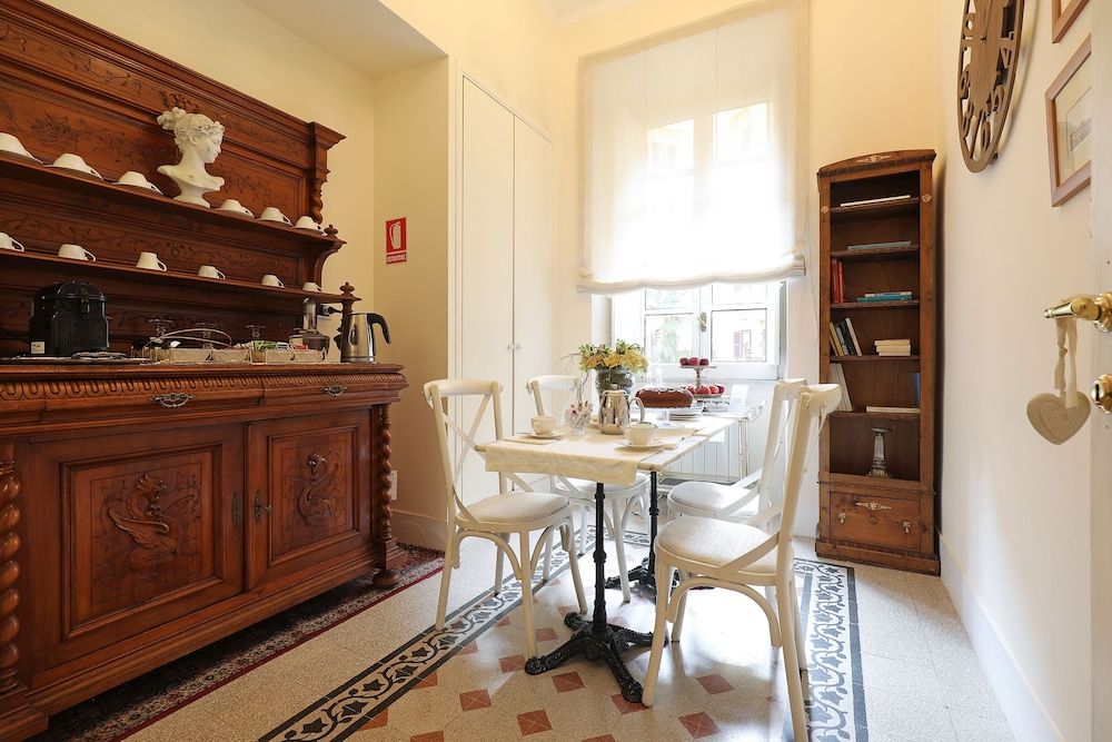 undefined Residenza Mazzini 8