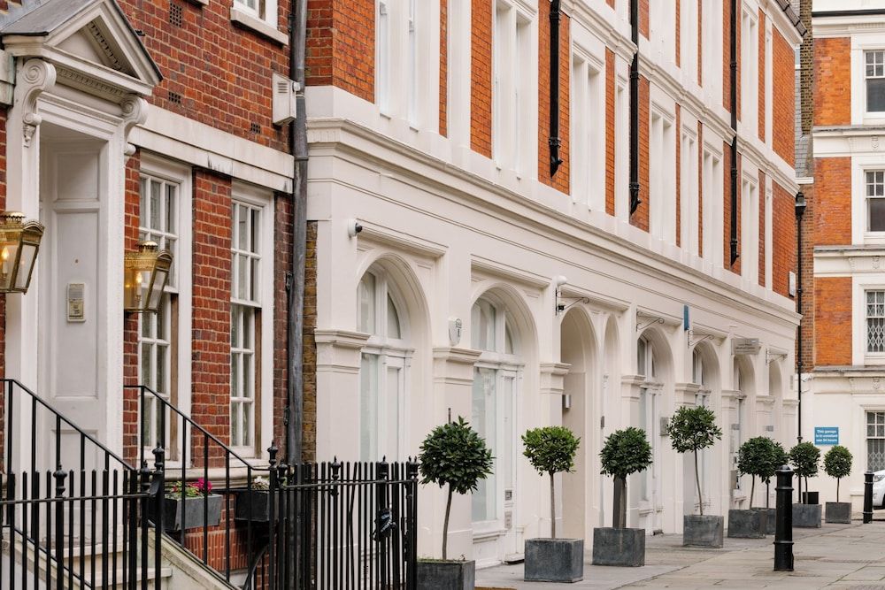 undefined Native Mayfair 6