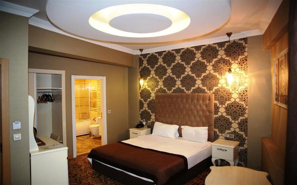 Standard Double Room, 1 Queen Bed with Sofa bed