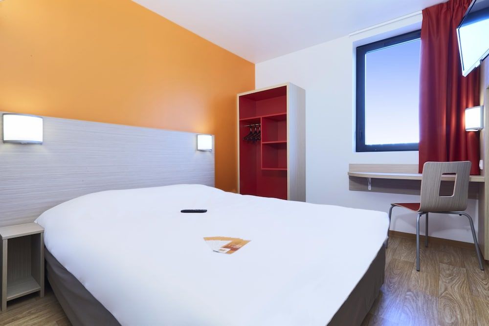 Premiere Classe Bordeaux Ouest - Mérignac Aéroport Standard Room, 1 Double Bed 4