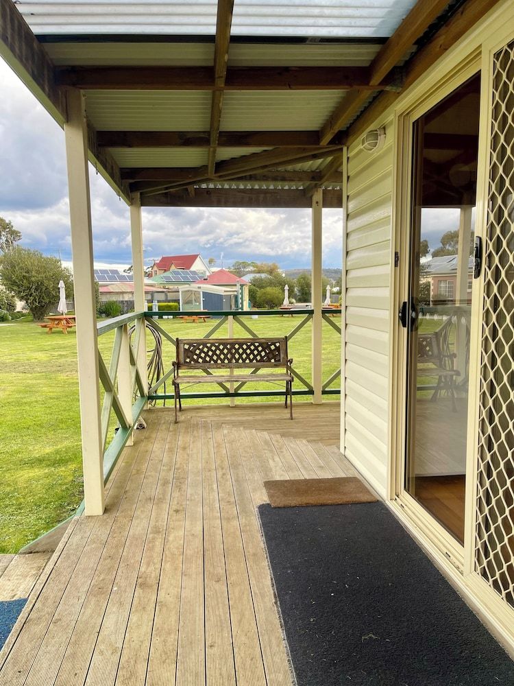 Deluxe Cabin, 1 Bedroom, Balcony, Garden Area