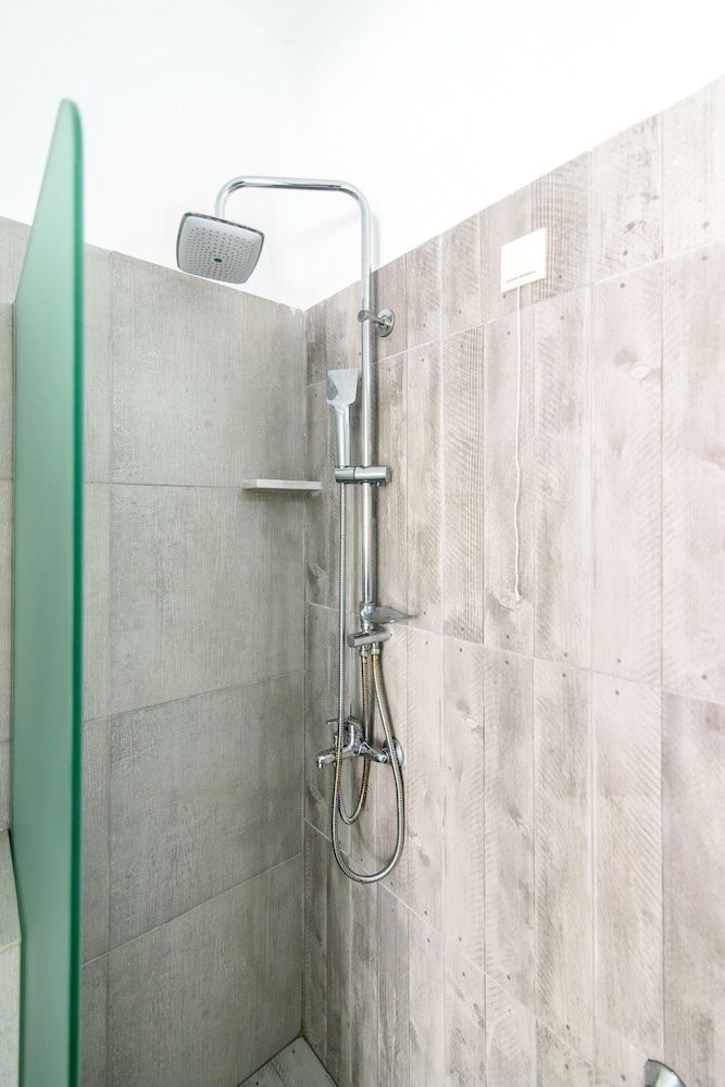 Iris Boutique Hotel Economy Room (Semi Basement) 8