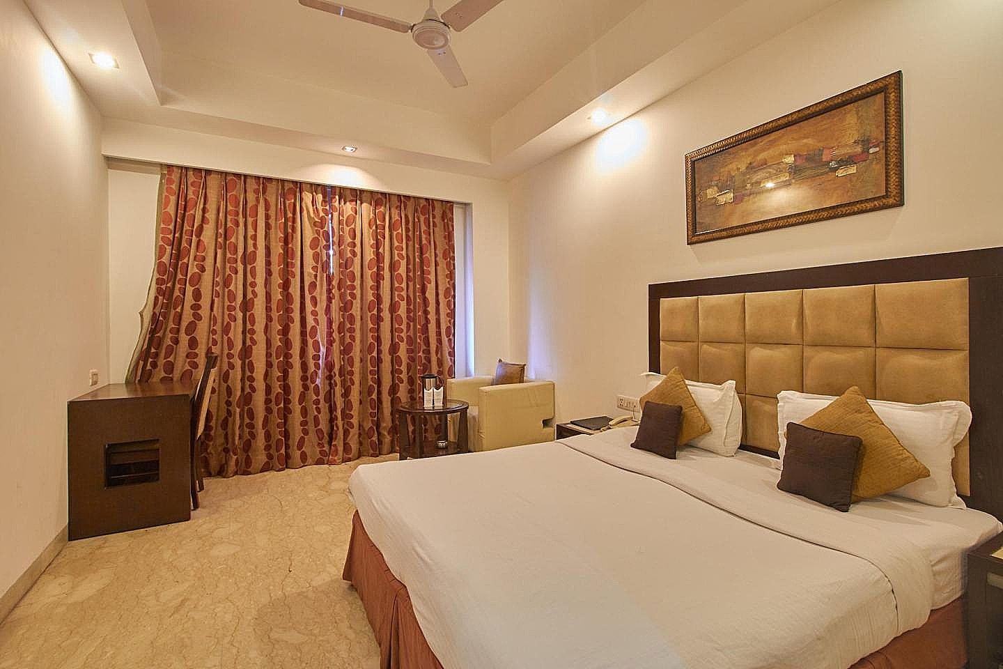 Hotel Livasa Inn Deluxe Room 3