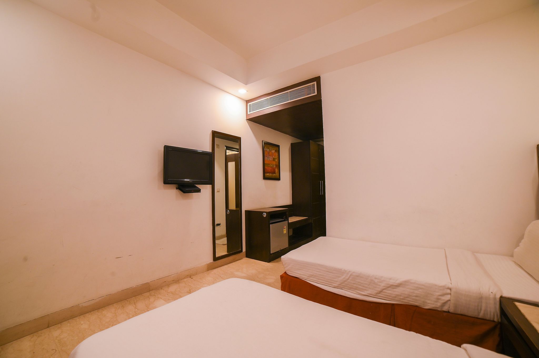 Hotel Livasa Inn Deluxe Room 7