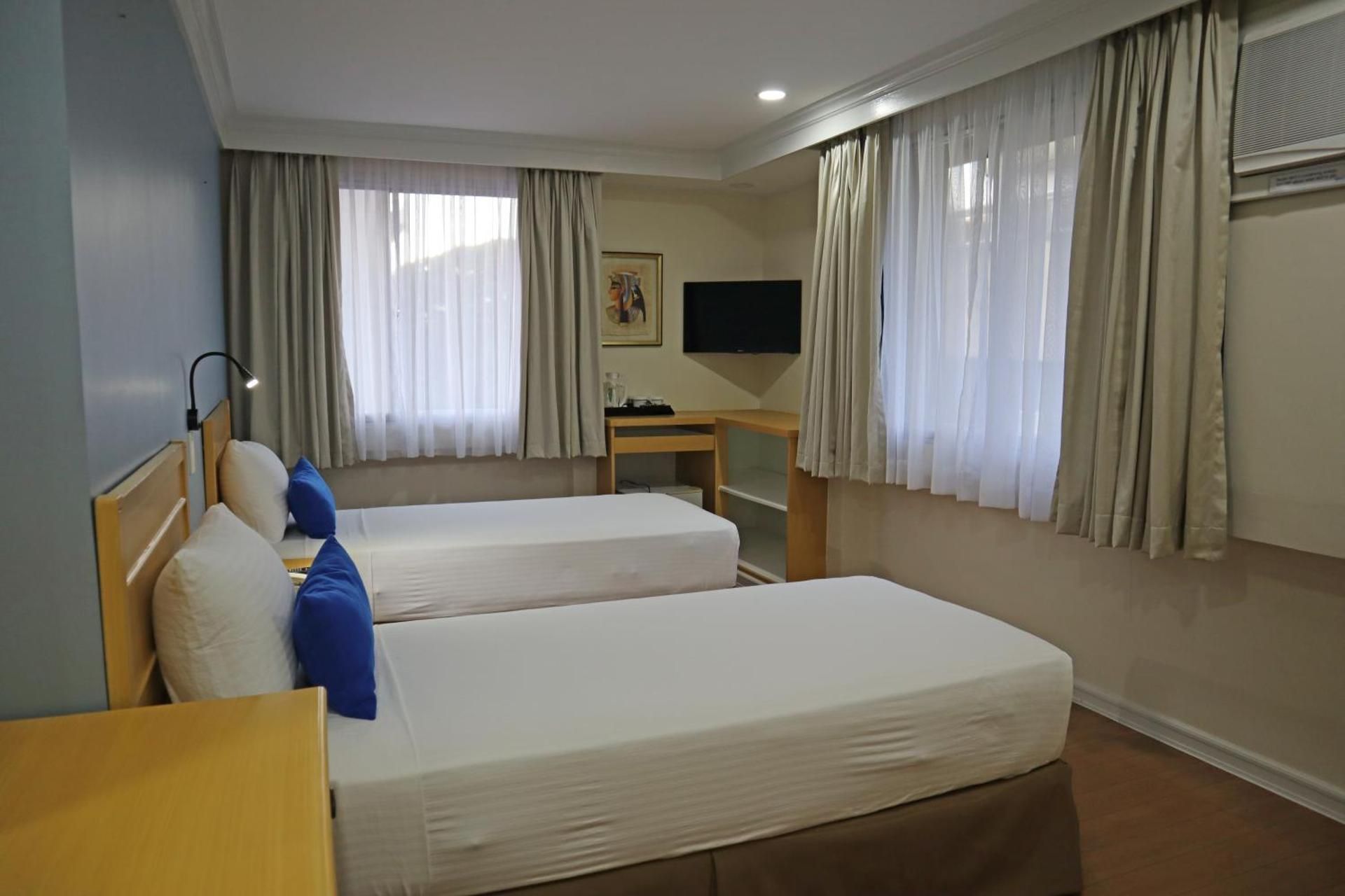 Deluxe Double or Twin Room