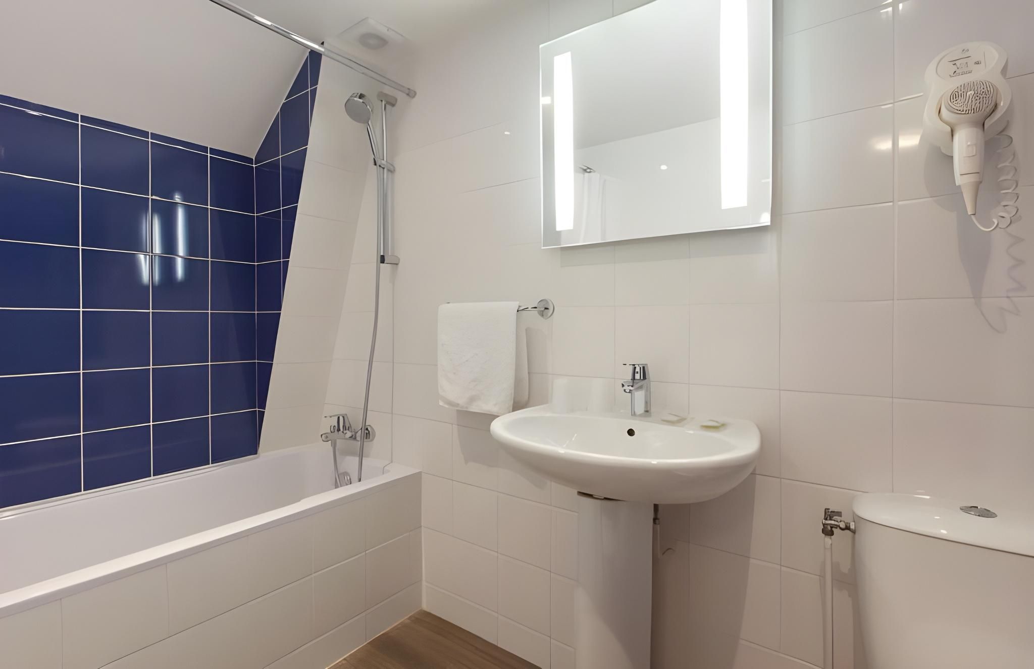 undefined Est Hotel 5