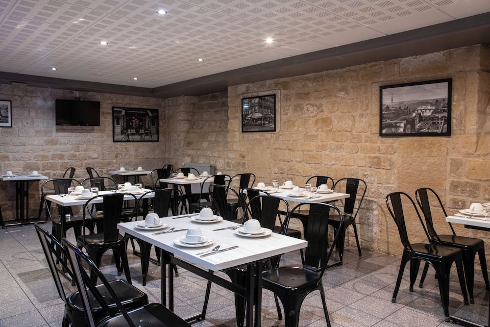 undefined Est Hotel 10