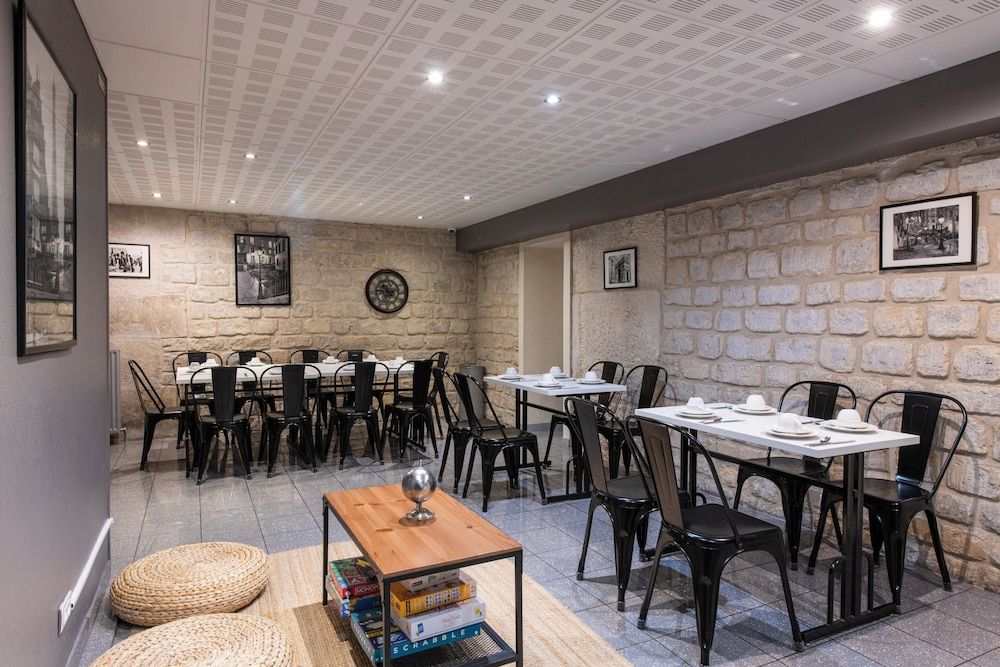 undefined Est Hotel 9