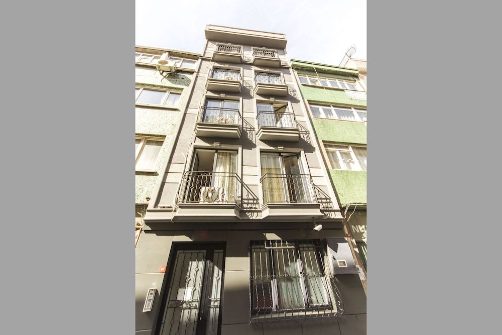 undefined Garan Apartments 3