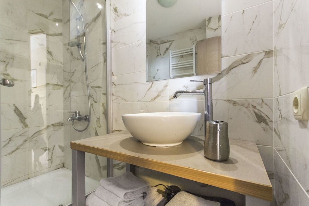Garan Apartments Apartment, 2 Bedrooms 12
