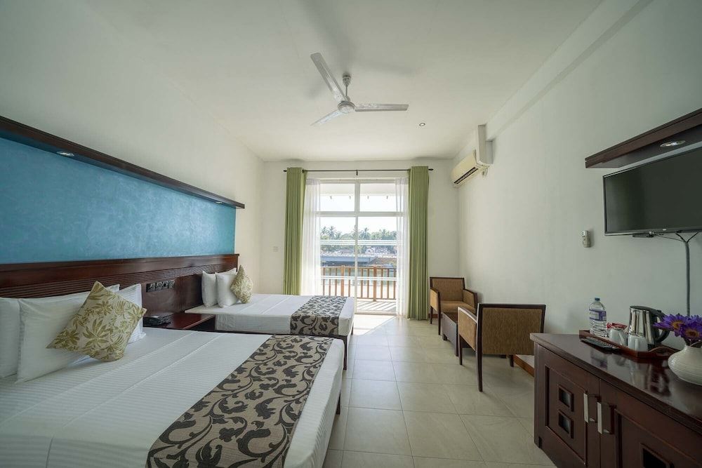 Mandara Resort Standard Room - Lagoon View 2