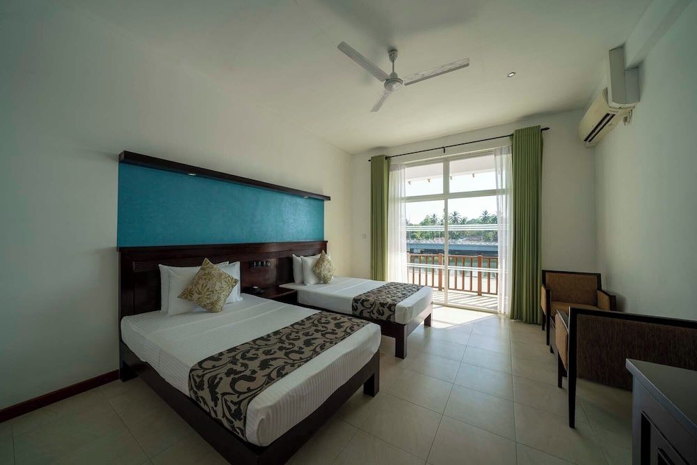 Mandara Resort Standard Room - Lagoon View 3