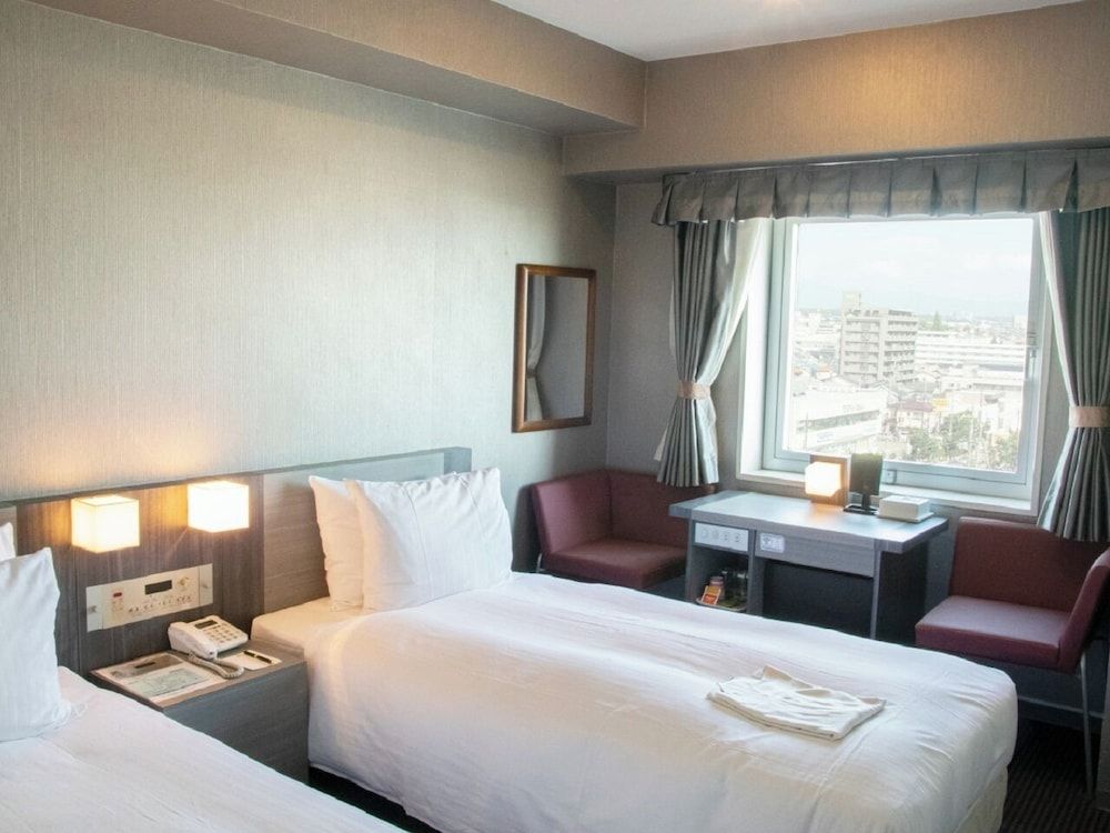 Economy Twin Room, Non Smoking