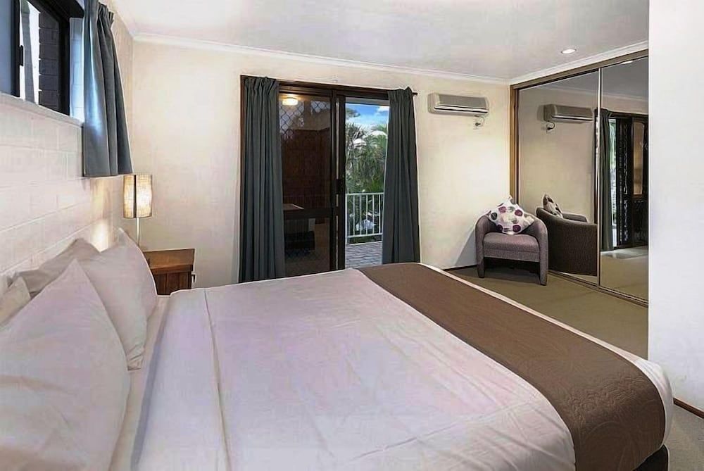 Superior Townhome, 2 Bedrooms, 2 Bathrooms