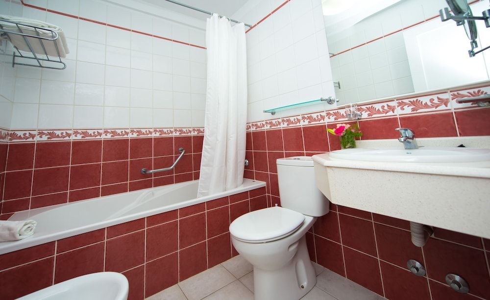 2 Bedroom Apartment (5+1)
