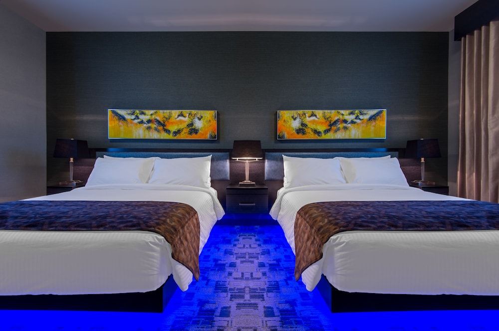 undefined Applause Hotel by CLIQUE